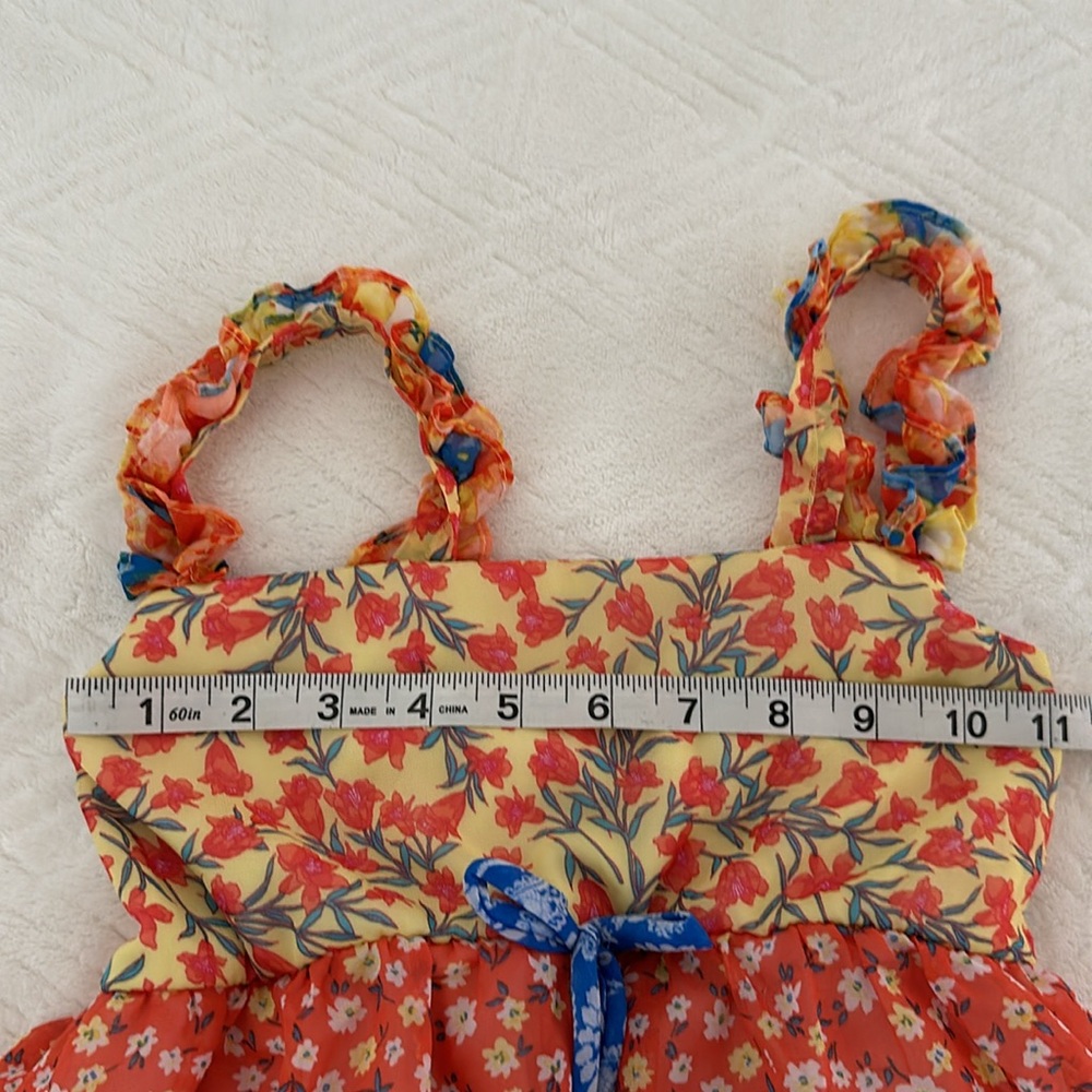 Beautiful patch dress - Picture 2 of 4